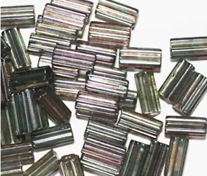 Cuentas de vidrio prensado checo tubo gris 10 mm (paquete de 50) - Imagen 1 de 3