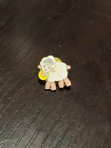 White Sheep cute Easter Lapel Hat Pin Farm Animal Tie Tack gf - Picture 1 of 2