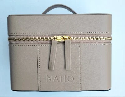 Natio Jewellery/Beauty Case. New - Image 1 of 4