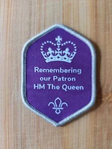 UK Scouting Official Uniform Memorial Badge Remembering Our Patron HM The Queen - Picture 1 of 1