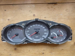 Hyundai Coupe RD 2.0 16v 102kw - Tachometer Tacho Kombiinstrument - 94004-27030 - Picture 1 of 3