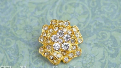 5 to 20 Pieces of Crystal Rhinestone flower Buttons (21mm) RS-005 Gold finish - Image 1 of 3