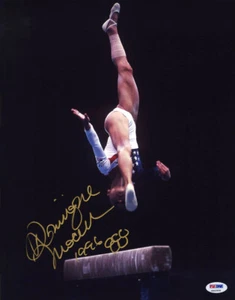 Foto FIRMADA 11x14 de Dominique Moceanu + 1996 Gimnasta Dorada Juegos Olímpicos ITP PSA/ADN - Imagen 1 de 1