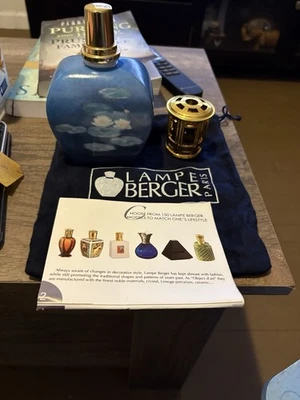 Aceite de fragancia Lampe Berger Maison Berger vintage Claudia Monet hecho en Francia Foto 1 de 4