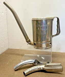 Vintage Swingspout 1/2 Gallon Oil Spout & Plews #60-004 Can Spout - Picture 1 of 7