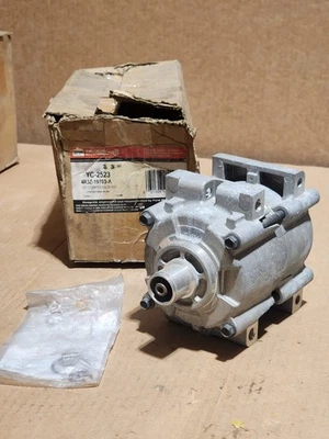 Compresor de aire acondicionado Ford OEM Motorcraft YC-2523 4R3Z-19703-A 5733 Foto 1 de 4