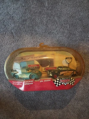 Disney Cars Doc Hudson & Lightning McQueen Dinoco Azul 6" Paquete de dos RARO Foto 1 de 4