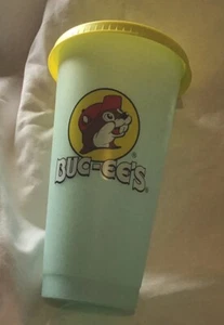 Buc-ee’s Bucees 25 Oz Green Plastic Tumbler - Picture 1 of 8