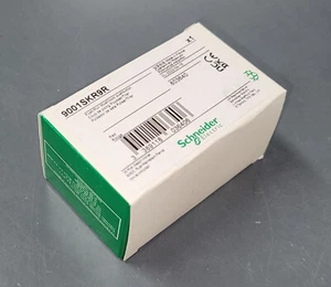 9001SKR9R -------------- BRAND NEW - Picture 1 of 3