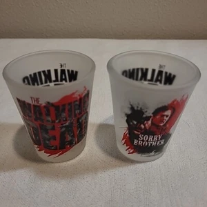 Lote de 2 vasos de tiro Walking Dead incluyendo Daryl Dixon - Imagen 1 de 7