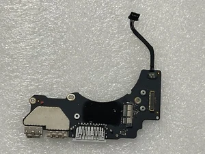 Apple Genuine A1502 EMC 2835 USB CARD READER BOARD A1502 EMC 2835 - Picture 1 of 2
