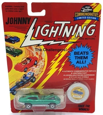 Johnny Lightning 1/64 Scale 100-130 - The Challengers Custom XKE - Met. Green - Image 1 of 4