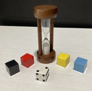 Vintage 1st Edition 1985 Pictionary Replacement Parts 4 Markers Die & Timer - Picture 1 of 5