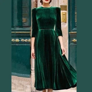 Vestido midi de terciopelo verde esmeralda para desmalezar noche reunión celebración de Navidad - Imagen 1 de 5