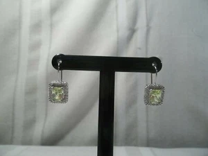 ~Stunning Sterling Silver wire Earrings with Lime Green Cubic Zirconia~ - Picture 1 of 8