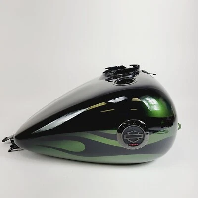 Harley-Davidson Road Glide Envious 2022 FLTRXSE CVO tanque de combustible de gasolina verde fundido Foto 1 de 4