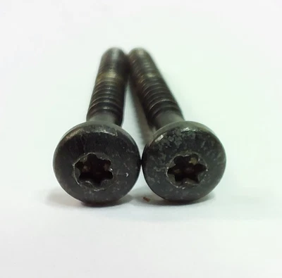 93-02 Camaro Z28 Firebird TA Usado Tercera Luz de Freno Trasera Lente Tornillos Juego-2 Foto 1 de 3