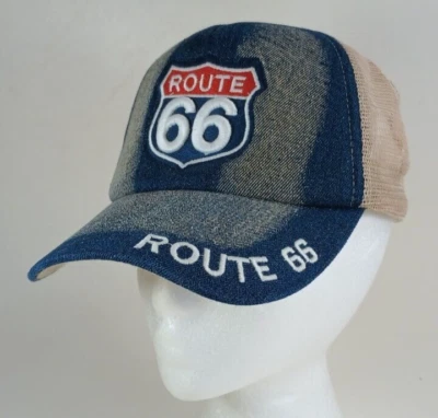 Sombrero de malla bordada Route 66. Foto 1 de 4