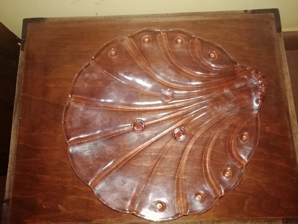 Piatto da Portata Conchiglia Vetro Rosa - Immagine 1 di 4