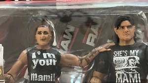 RHEA RIPLEY und DOMINIC MYSTERIO ~ WWE Wrestling Actionfiguren ~ Neu in OVP - Bild 1 von 17