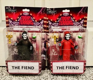 The Misfits Fiend Red & Black Robe Cloak NECA Toony Terrors Action Figure Set - Picture 1 of 4
