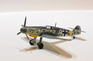 FRANKLIN MINT ARMOUR WWII BF 109F G-4 MESSERSCHMITT SCALE 1:48 LUFTWAFFE DIECAST - Picture 1 of 6