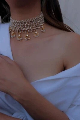 Juego de collar de perlas Chokar | Collar indio | Conjunto de collar de oro joyero llamativo Foto 1 de 4