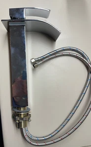 Grifo de baño monomando Novatto Eclipse de un solo orificio - Imagen 1 de 2