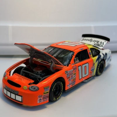 1999 Ricky Rudd #10 Tide Whirlpool Ford Taurus 1/24 diecast action NASCAR no box - Image 1 of 4