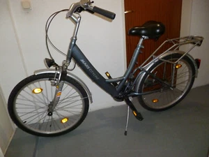 Damenfahrrad 26 zoll gebraucht vollgefedert 3 Gang Nabenschaltung - Bild 1 von 7