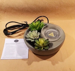 Scentsy 'LITTLE GARDEN' Electric Wax Warmer NIB - Picture 1 of 11