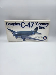 VINTAGE RARE ENTEX DOUGLAS C 47 gooney bird AIRPLANE PLASTIC MODEL KIT 8562 - Picture 1 of 5