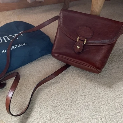 Vintage Oroton Brown Leather Shoulder Bag - Classic Design - Image 1 of 4