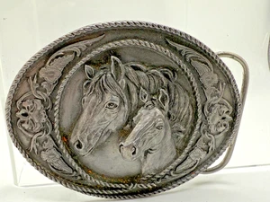 Hebilla de cinturón de caballo vintage tono plata occidental ovalada firmada Siskiyou - Imagen 1 de 9