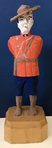 KANADISCHE HOLZ GESCHNITZTE DUDLEY RECHTS TUN KANADA MONTIERTE POLIZEIHALTERUNG FIGUR - Bild 1 von 6
