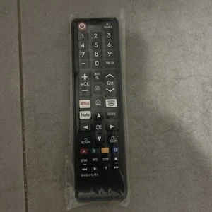 Newest Universal Remote Control for Compatible All LCD LED HDTV 3D Smart Models - Picture 1 of 4