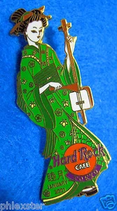 TOKYO JAPANESE GEISHA GIRL GREEN KIMONO SAMISEN GUITAR 2001 Hard Rock Cafe PIN - Picture 1 of 1