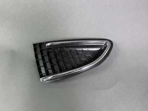 NEU&ORIG Lancia Ypsilon Stoßstangen Gitter rechts Bumper Grill RH DX - Picture 1 of 4