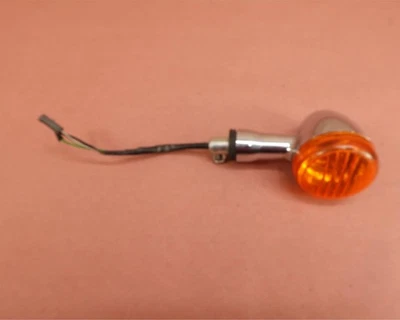 09-19 SUZUKI BOULEVARD M90 VZ1500 INTERMITENTE DELANTERO IZQUIERDO Foto 1 de 4