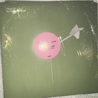 Good News for People Who Love Bad News by Modest Mouse (Record, 2004) 45RPM - Image 1 of 2