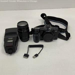 VTG Minolta Maxxum 7000i Camera w/ Zoom 35-135mm Lens 55mm Filter & 7000M Flash - Picture 1 of 6