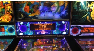 FISH TALES FT -COLORED LED SPEAKER PANEL -ULTIMATE - Picture 1 of 3