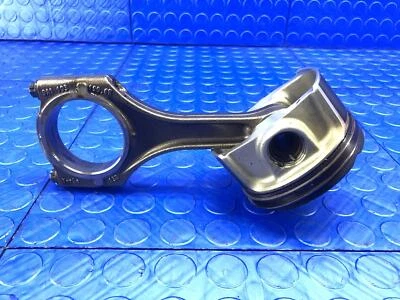 Porsche Cayman 2017-2023 OEM 2,0 L pistón de motor con biela Foto 1 de 4