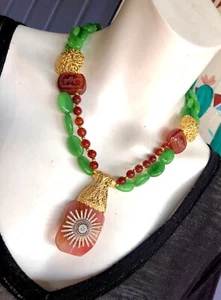Collana di design giada agata ciondolo sole pezzo unico - Foto 1 di 6