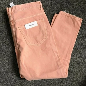 ZARA PEACH COLOURED JEANS BNWT SIZE 32/27 WOMEN'S - Picture 1 of 2