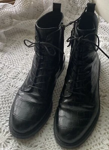 Sam Edelman Boots Nina Black Croc Embossed Combat Size 10 Side Zipper Lace Up - Picture 1 of 10