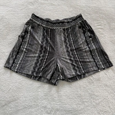 Pantalones Cortos Robert Louis Zigzag Estampado Chevron Pierna Ancha Pull On Para Mujer XL Negro Gris Foto 1 de 4