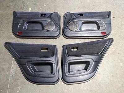 Juego de cubierta interior de panel de puerta diseño deportivo Lexus IS300 2003 gamuza OEM 1176262 Foto 1 de 4