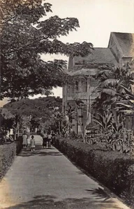 Thailand - BANGKOK - Saint-Joseph Convent - Entrance of the garden - REAL PHOTO - Picture 1 of 2