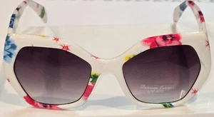 Gafas de sol UV400 con montura floral de gran tamaño con lentes premium y tinte degradado - Imagen 1 de 5